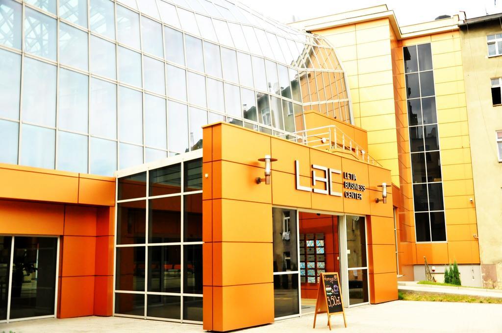 Hotel Przy Baszcie ليجنيكا المظهر الخارجي الصورة