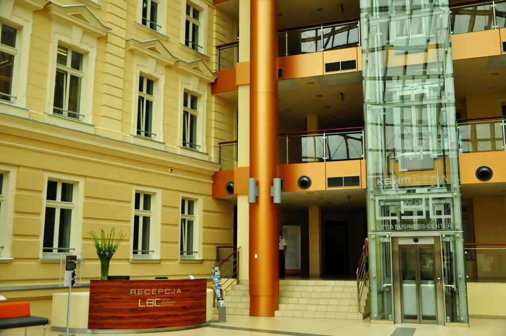 Hotel Przy Baszcie ليجنيكا المظهر الخارجي الصورة