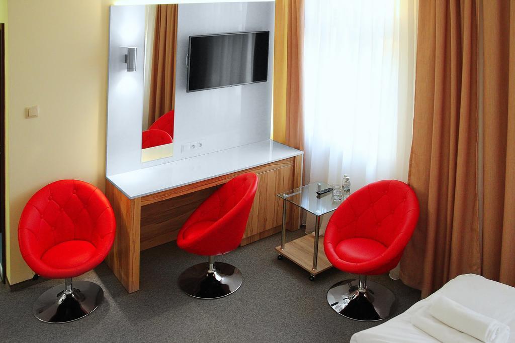 Hotel Przy Baszcie ليجنيكا المظهر الخارجي الصورة